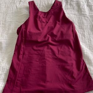 Athleta tank with built in bra
